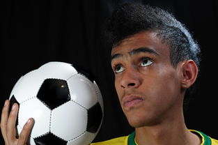 米兰体育app官网入口-德甲球队构建动态战术模拟系统提升临场应变能力 第1张 米兰体育app官网入口-德甲球队构建动态战术模拟系统提升临场应变能力 第1张